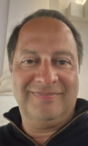 Homayoun Farhadian