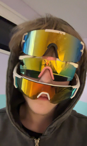 Myytti M