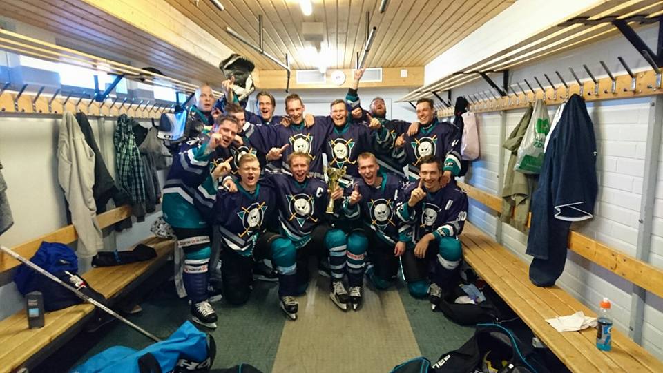 mighty-pucks-nimenhuuto-j-kiekko-m-nts-l-n-hockey-liiga-mhl